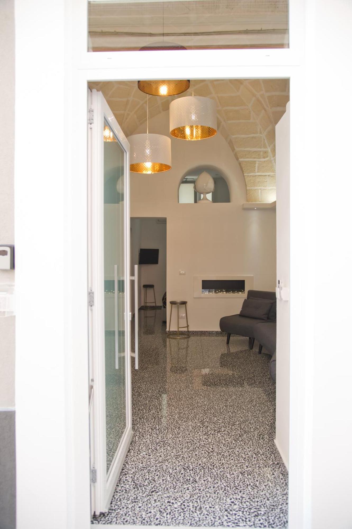 Dimora Kaemca Apartment Brindisi Exterior photo